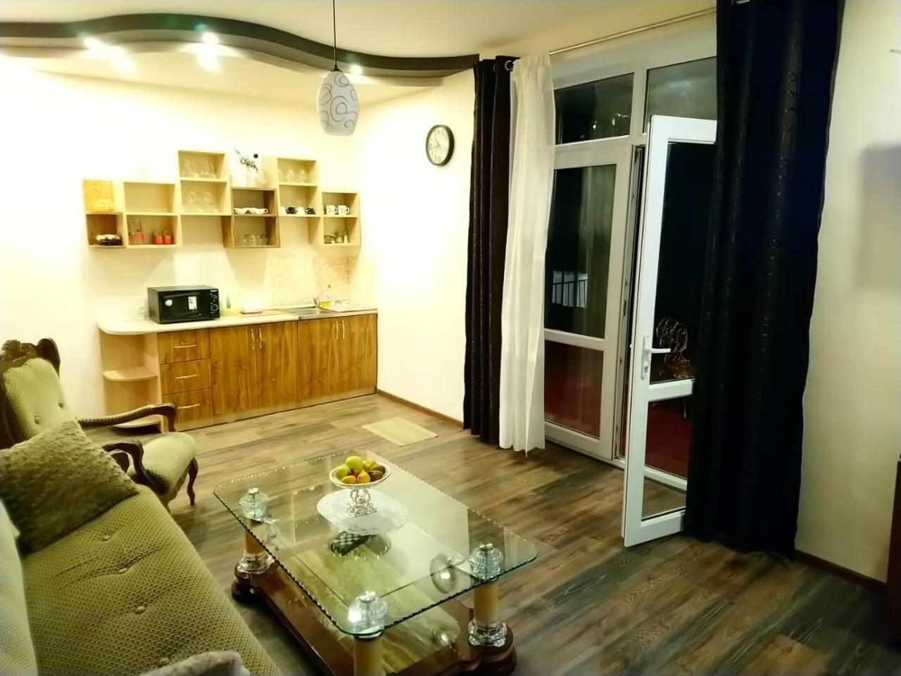 Guest House In Alaverdi Eksteriør bilde